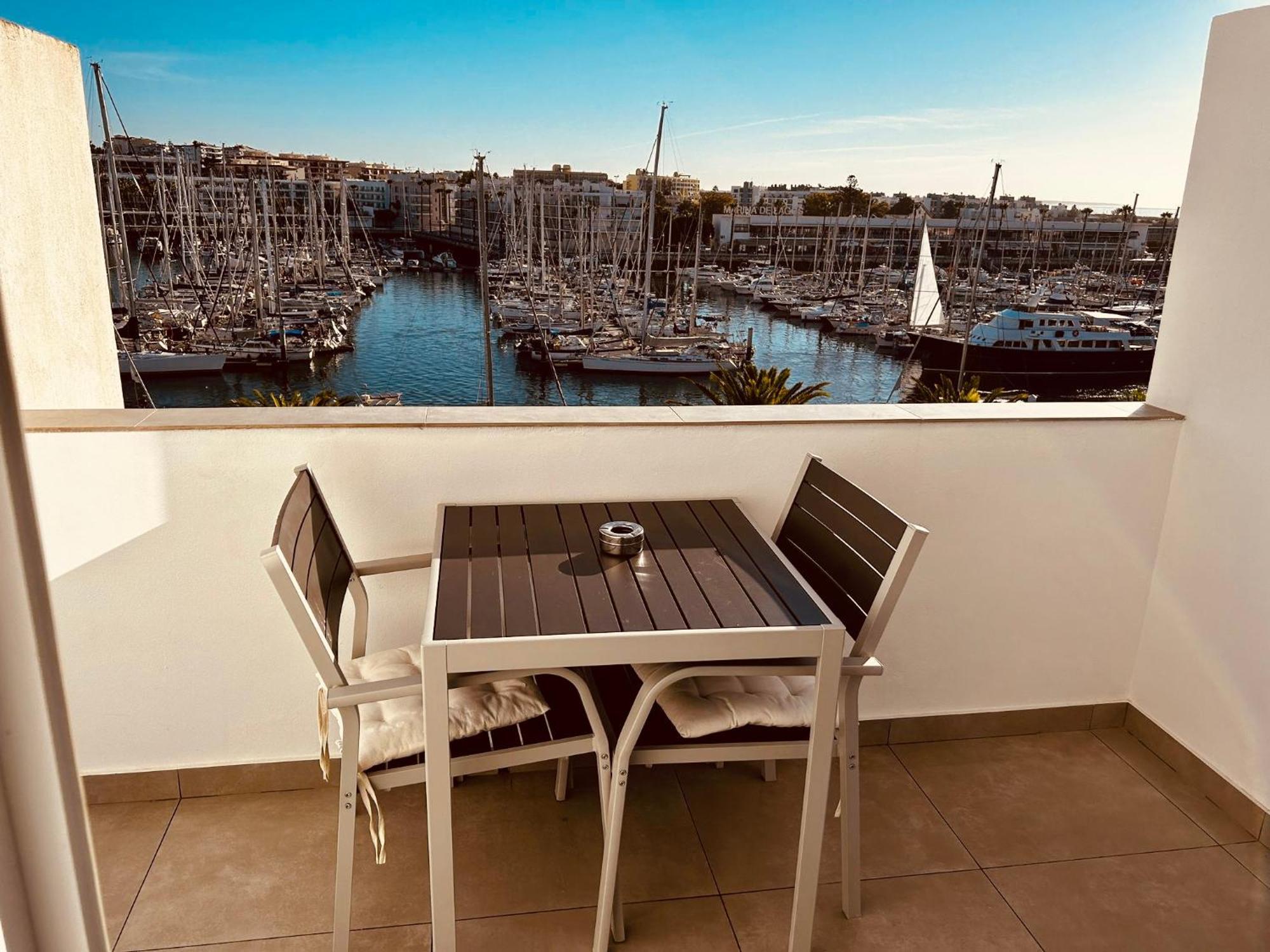 Central Lagos Apt With Marina Views Near Beaches Dış mekan fotoğraf