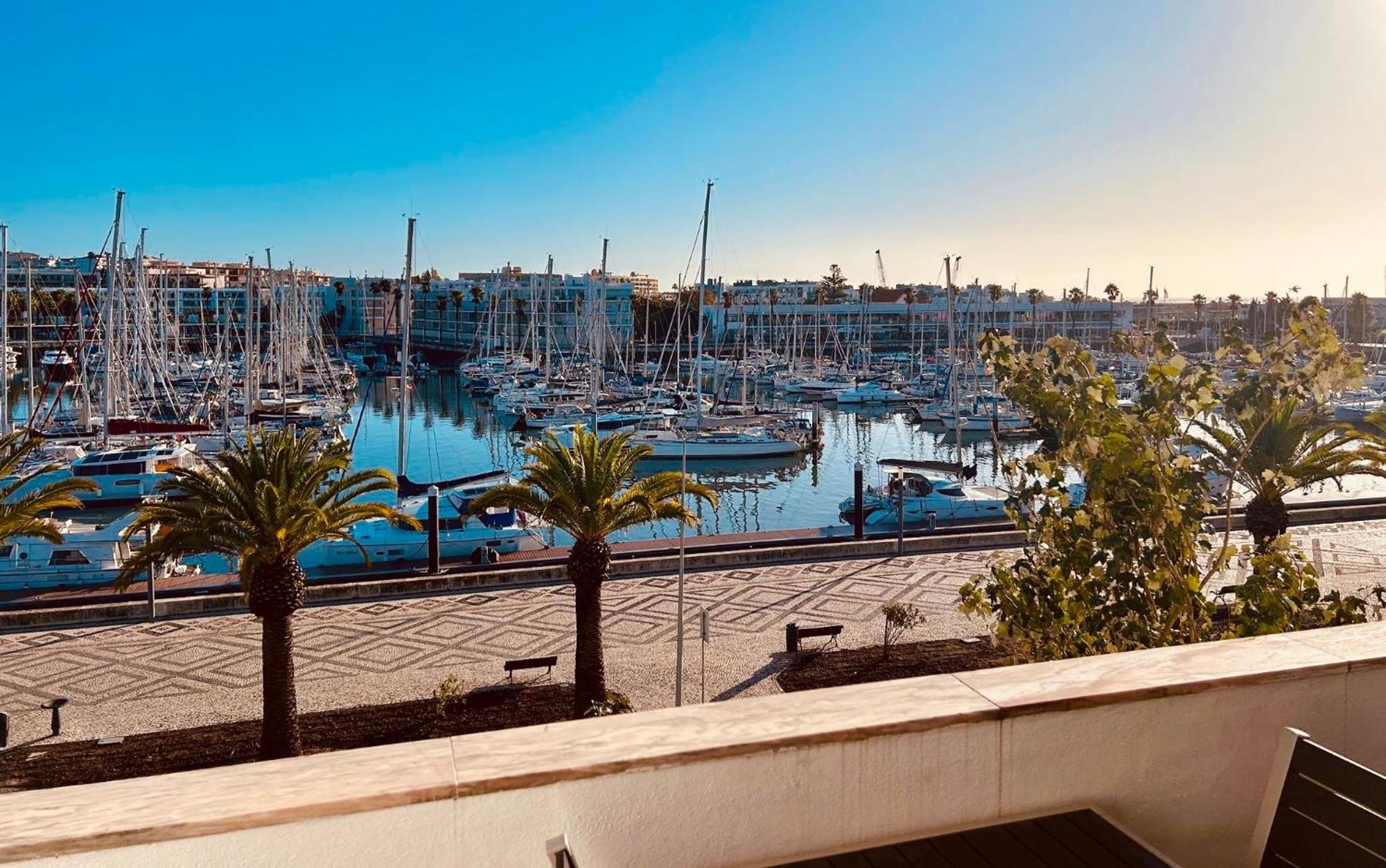 Central Lagos Apt With Marina Views Near Beaches Dış mekan fotoğraf